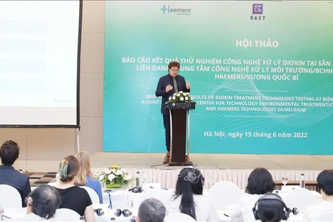 Belgium helps Vietnam seek dioxin treatment technology at Bien Hoa airport