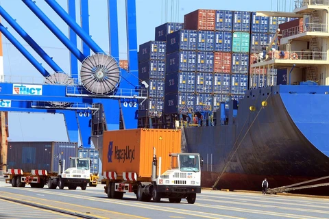Vietnam enjoys trade surplus of 710 million USD in six months