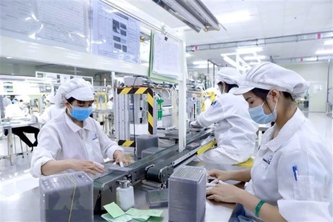 UOB revises up Vietnam’s 2022 GDP growth forecast to 7%