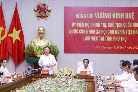 Top legislator pledges to facilitate Phu Tho’s socio-economic development