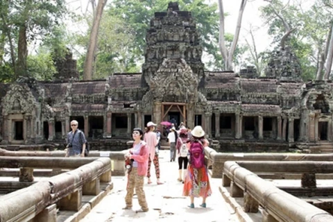 Cambodia targets 1 million foreign tourists in 2022