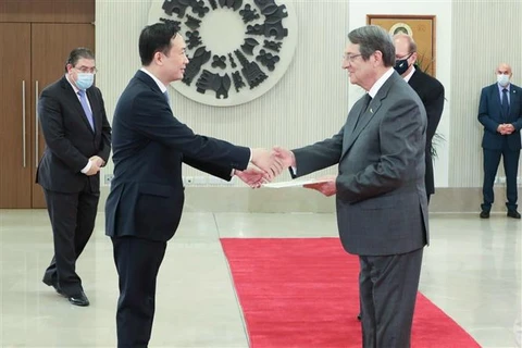 Vietnamese Ambassador presents credentials to President of Cyprus