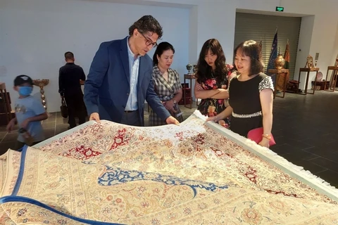 Exhibition displays Iranian art heritage