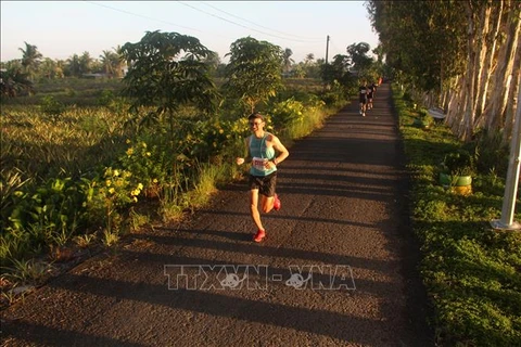 8,500 runners join Mekong Delta International Marathon
