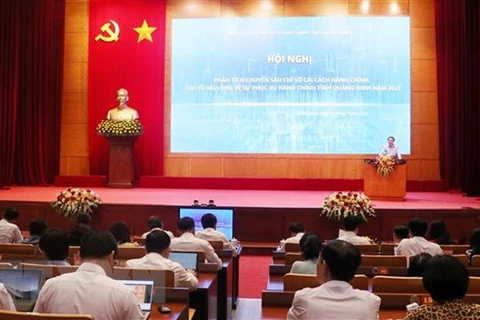 Quang Ninh resolved to intensify administrative reform 