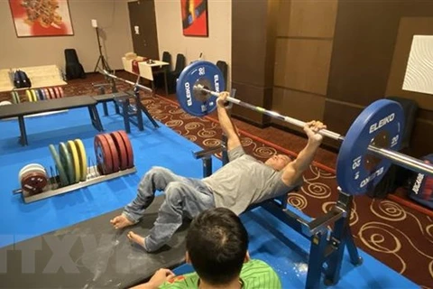 Vietnamese athlete wins gold medal in ASEAN Para Games powerlifting