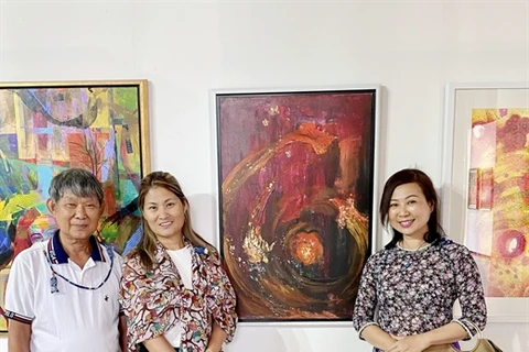 Vietnamese artists showcase works in Thailand