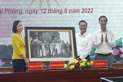 VNA signs deal on communication cooperation with Hai Phong 