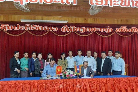 Central province helps Laos with human resources training