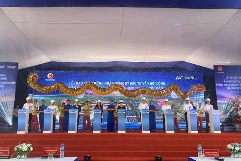 Quang Ninh starts work on large industrial factory complex