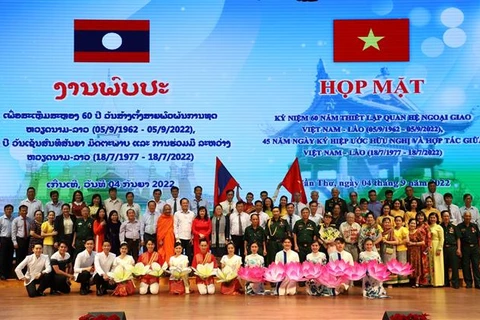 Can Tho meeting marks 60 years of Vietnam – Laos diplomatic ties