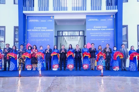 Samsung Vietnam inaugurates Hope School in Lang Son
