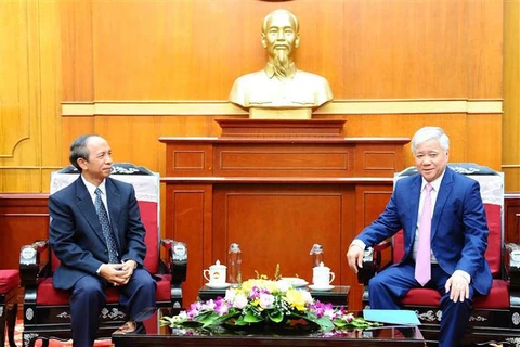 Vietnamese, Lao fronts eye stronger cooperation 
