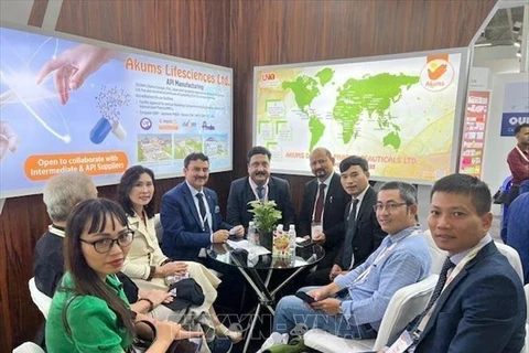 Vietnam firms join international pharmacy-health expo in India