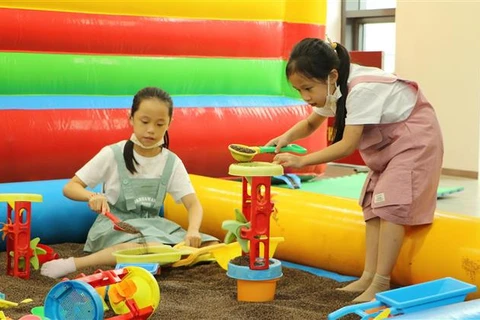 LG Display Vietnam Hai Phong holds family day for workers