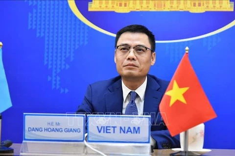 Vietnam affirms resolute condemnation of terrorism at UN meeting