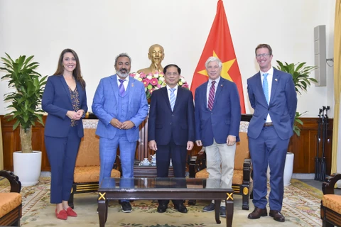 Foreign Minister delighted at Vietnam-US ties