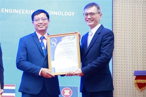 Lac Hong University’s training programmes win AUN-QA accreditation