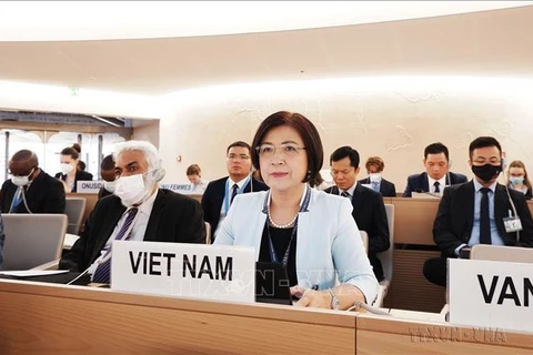 Vietnam supports visions to respond to global challenges, promote economic recovery