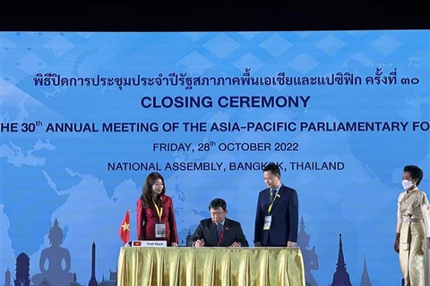 Vietnam calls for enhancing trust building at APPF’s 30th meeting