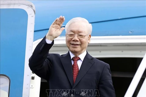 Party General Secretary leaves on visit to China