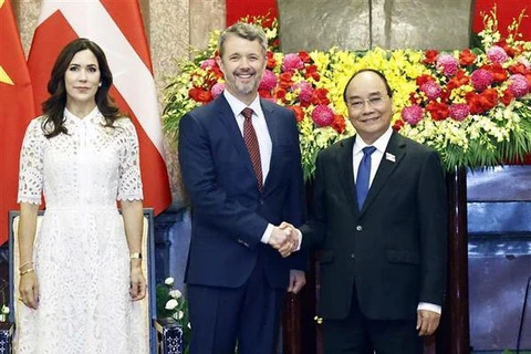 President hosts Danish Crown Prince
