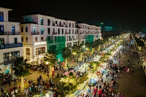 Hanoi has first nightlife district