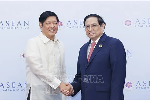 Prime Minister meets Philippine President in Cambodia