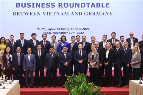 Vietnamese, German leaders hope for stronger economic ties
