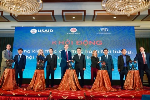 Vietnam, US begin new initiative to promote private sector-driven sustainable growth