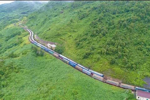 Railway through Hai Van Pass needs 53.5 million USD for upgrade