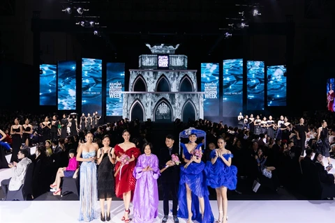 Vietnam Int’l Fashion Week opens