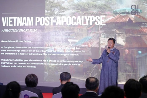 Blockbuster director launches film project on Vietnamese history