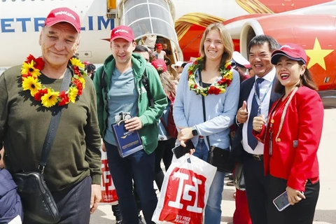 Vietnam targets 8 million foreign tourist arrivals in 2023