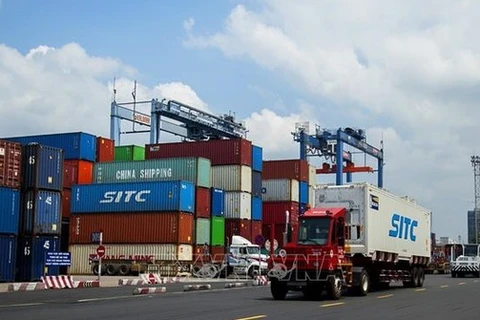 Vietnam posts trade surplus of 3.6 billion USD in January