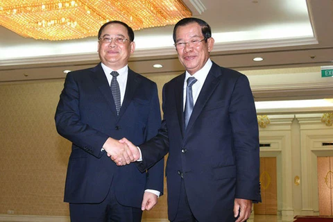 Cambodia, Laos to deepen comprehensive, long-standing strategic partnership