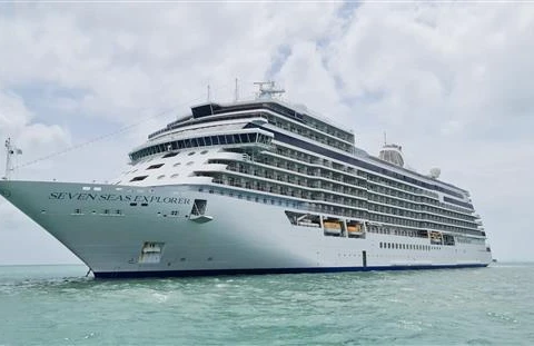 Khanh Hoa welcomes foreign cruise ship