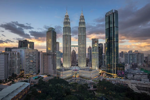 Malaysia focuses on three issues to become high-income nation by 2026