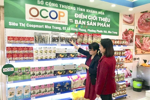 Hanoi looks to build trademarks for OCOP products 