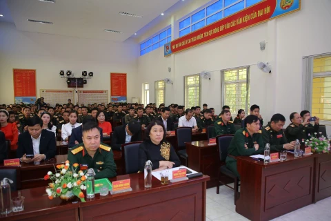 Vietnamese language course for Lao officers opens in Son La