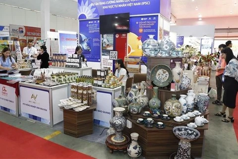 Over 500 firms join 32nd Vietnam Expo in Hanoi