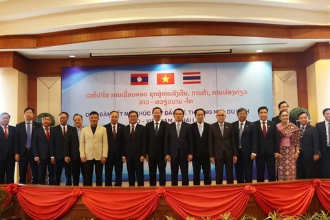 Vietnamese, Lao, Thai localities foster trade ties