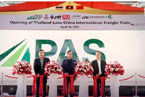 First cargo train from Thailand to China pulls out 