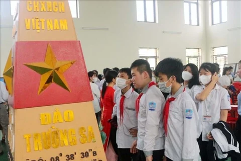 Ha Nam exhibition features Vietnam’s sovereignty over Hoang Sa, Truong Sa