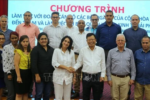 Hai Phong shares investment attraction experience with Cuba