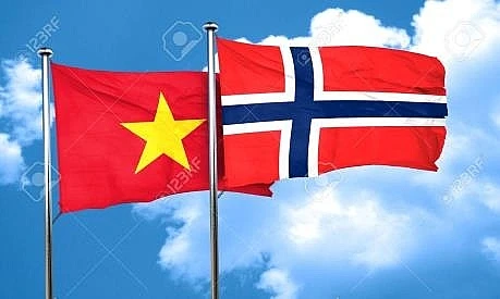 Top leaders congratulate Norway on Constitution Day