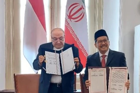 Indonesia, Iran ink MoU to boost Halal products cooperation