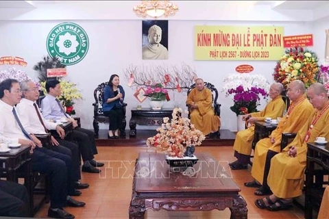 Vesak Day 2023: VFF leader visits Buddhist establishments