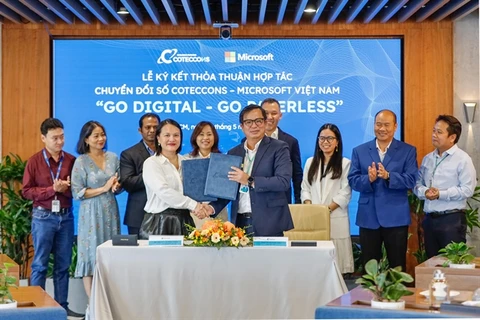 Coteccons inks deal with Microsoft to accelerate digital transformation