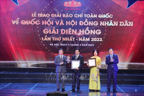 First Dien Hong Awards honours 67 works